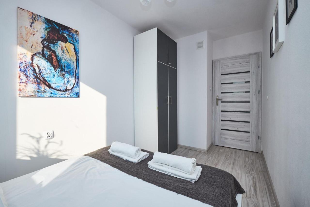 Noctis Apartment Senatorska Varşovia Exterior foto